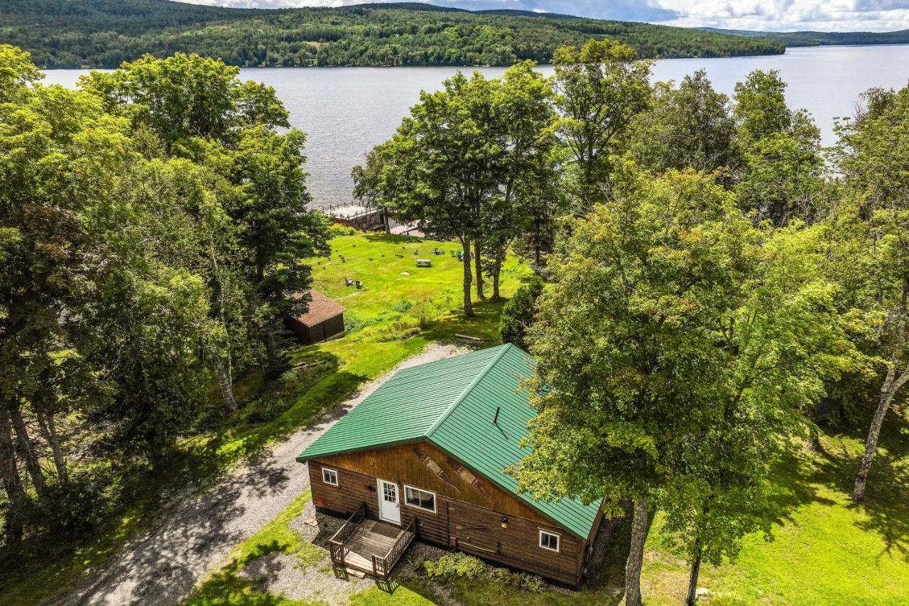 Rustic Cabin Retreat On Rangeley Lake! Eksteriør billede